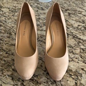 Gianni Bini Nude Heels - Size 8.5 Medium